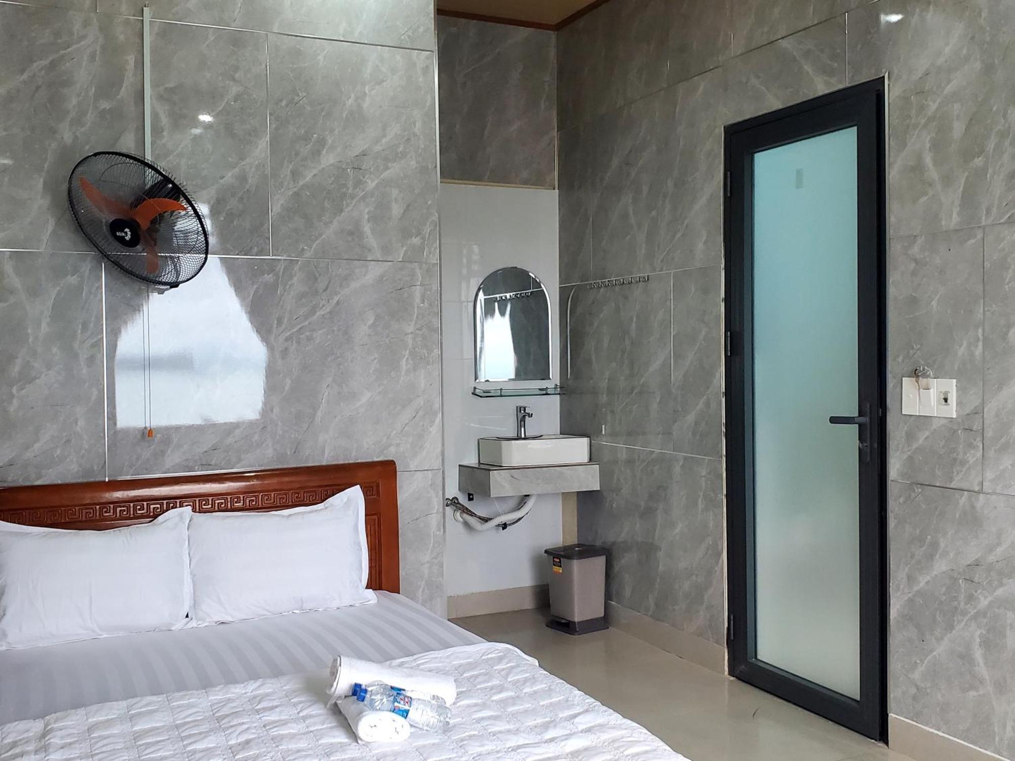 Tuan Thanh Homestay Tân Hiệ Exteriér fotografie