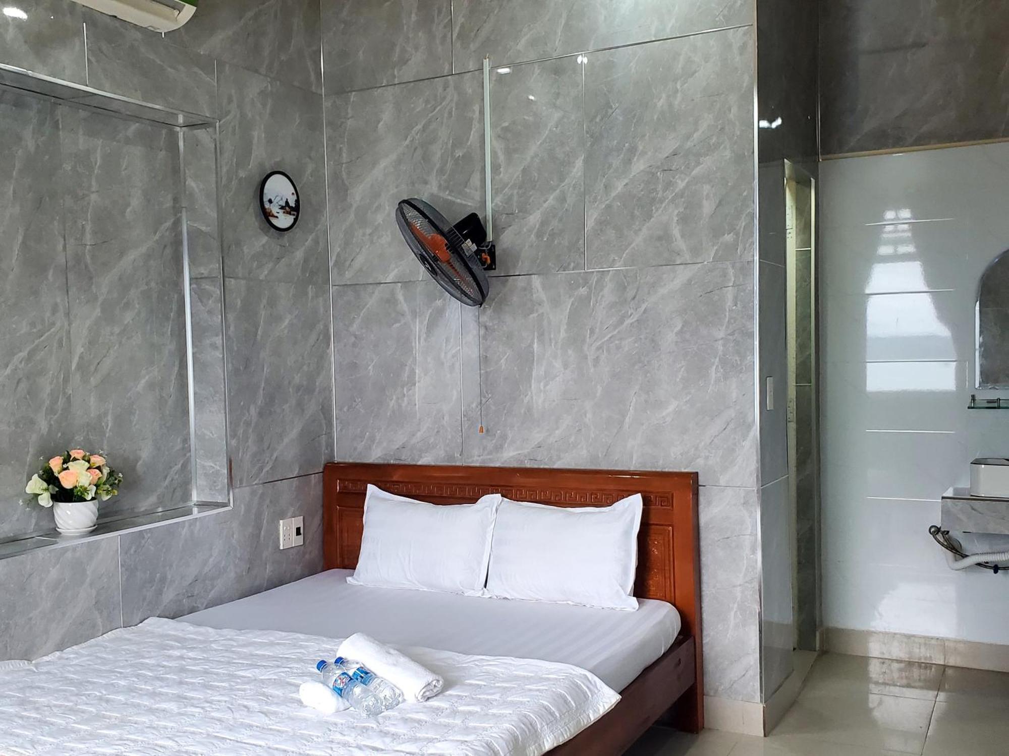 Tuan Thanh Homestay Tân Hiệ Exteriér fotografie